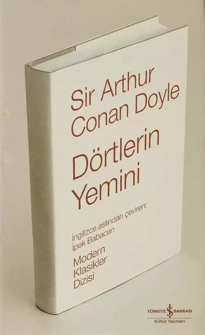 Dörtlerin Yemini Ciltli kapağı