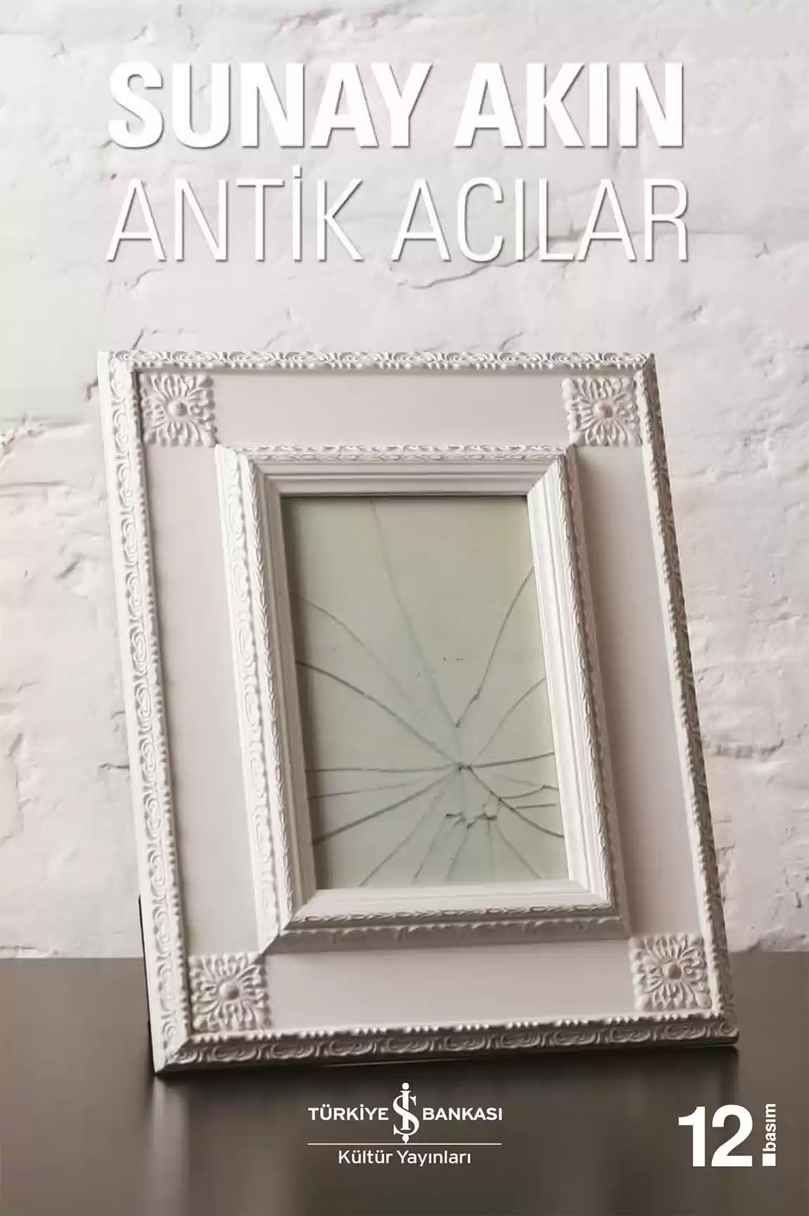 Antik Acılar kapağı